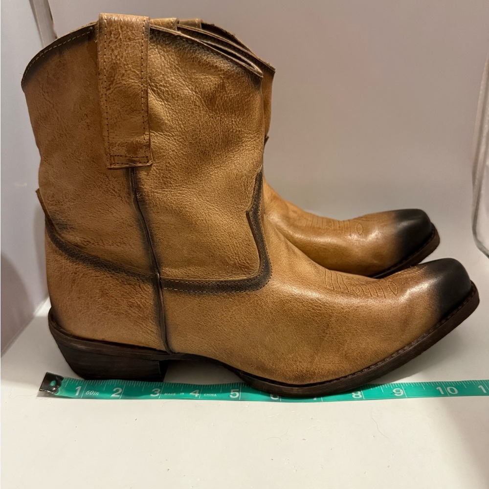 Vintage Roper Tan & Black Leather Boots sz 11